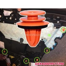 A0009918698 Mercedes W204/W212 Door Panel Clip