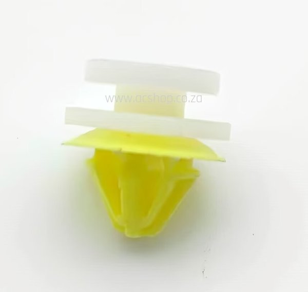 7703077250 Renault Door Panel Clip